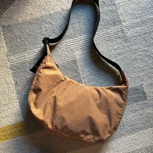 Baggu Pinto Medium Nylon Crescent Bag